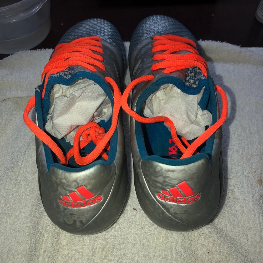 Messi 16.2 soccer cleats